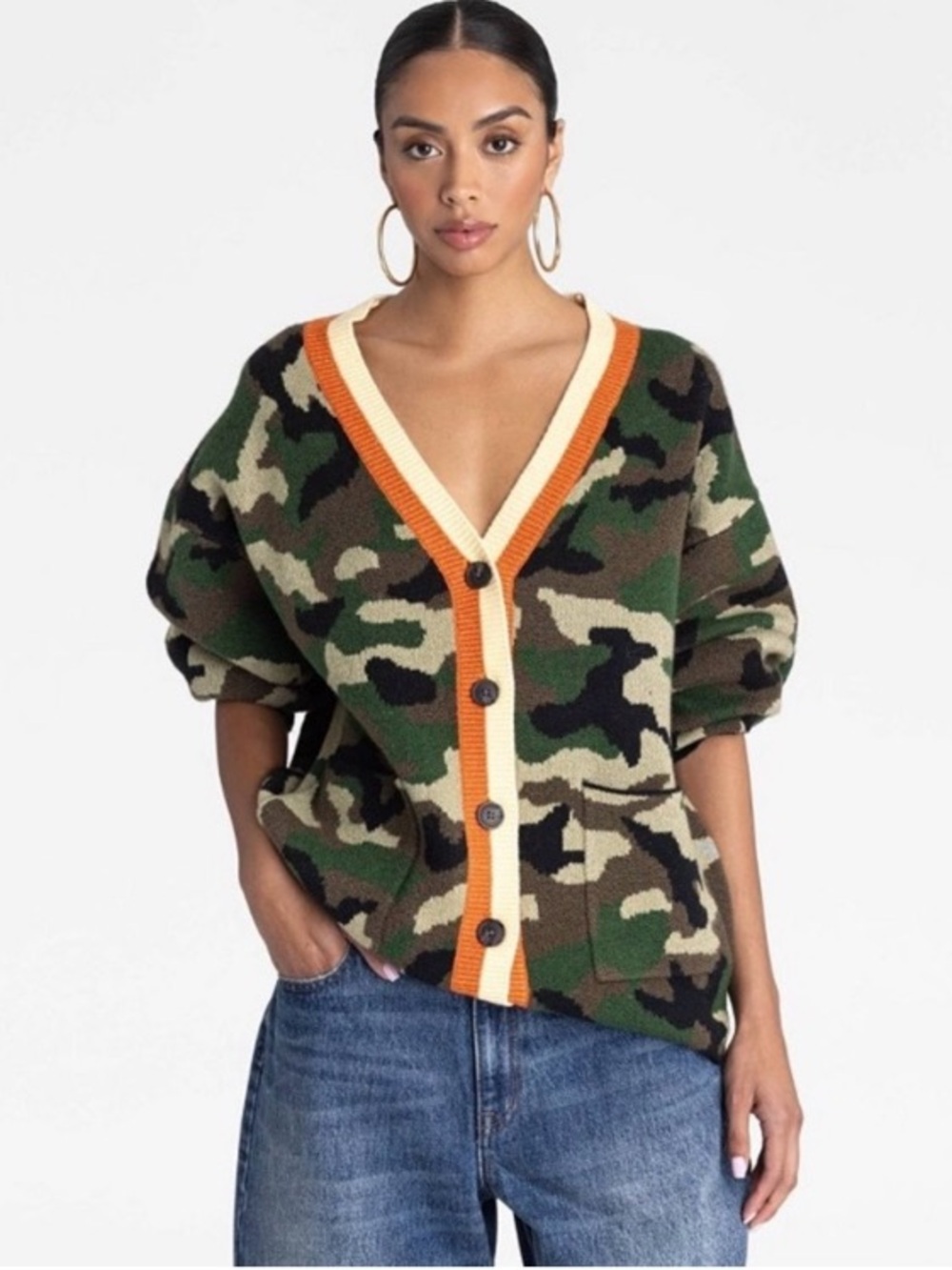 KBB by KAHLANA x TARGET
Women's "The Slouchy
Cardigan' - Olive Camo L NWT